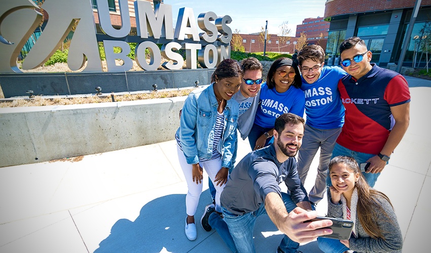 return-to-campus-20190508ecUMASS_BOS_888_850x500_2.jpg