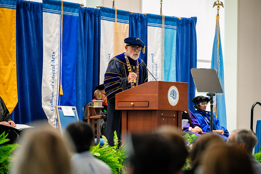 Chancellor speaks at convocation